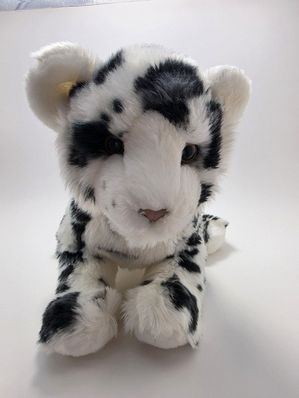 Vintage Douglas Snow Leopard, Stunning Realistic Soft Douglas Plush (12 inch)